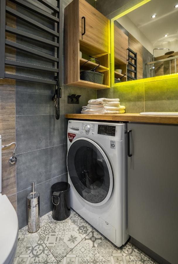 Oomph Warsaw Central Premium Apartments エクステリア 写真