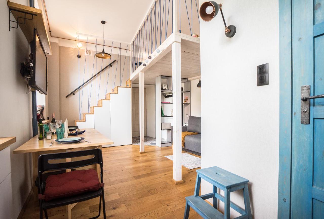 Oomph Warsaw Central Premium Apartments エクステリア 写真