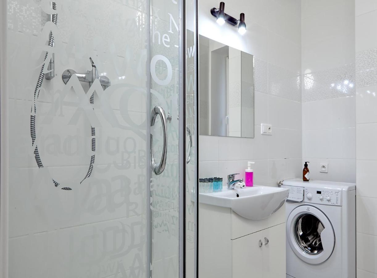 Oomph Warsaw Central Premium Apartments エクステリア 写真