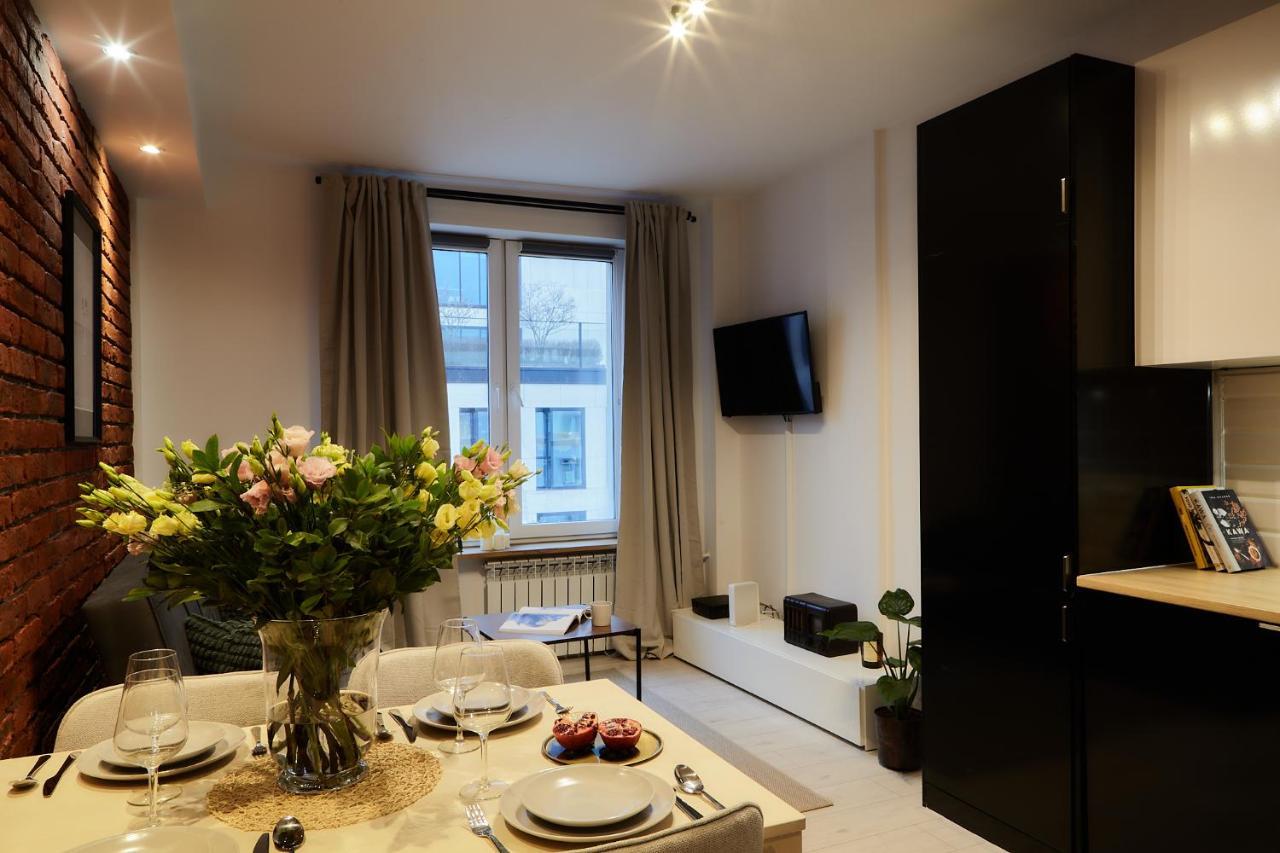 Oomph Warsaw Central Premium Apartments エクステリア 写真
